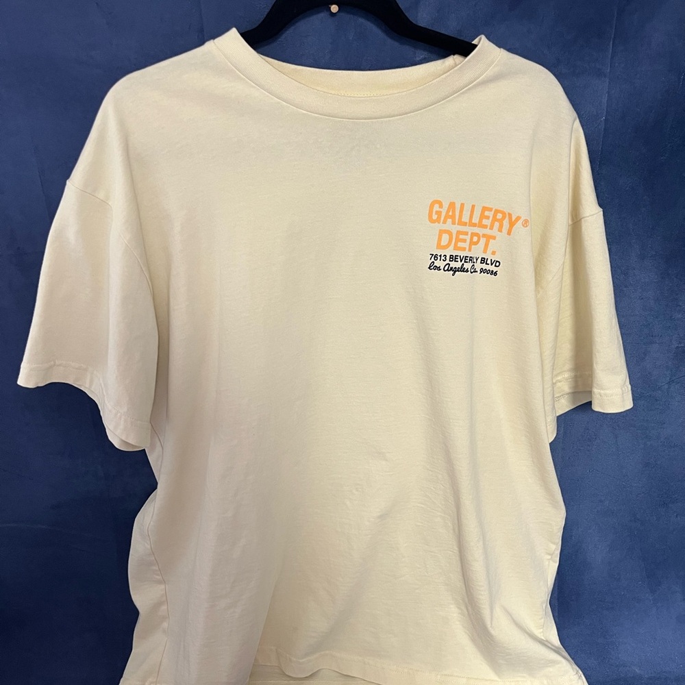 Gallery Dept Cream and Orange Short Sleeve Tee